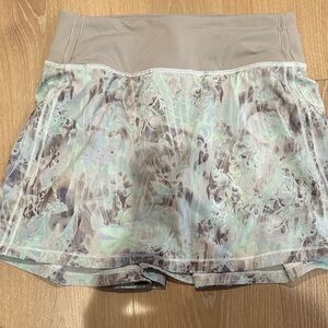 Lululemon skort size 0